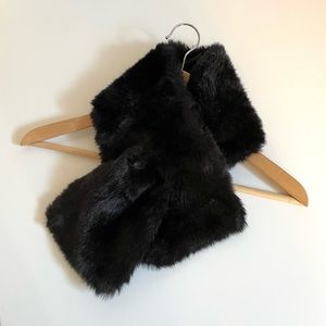 Small Black Faux Fur Scarf